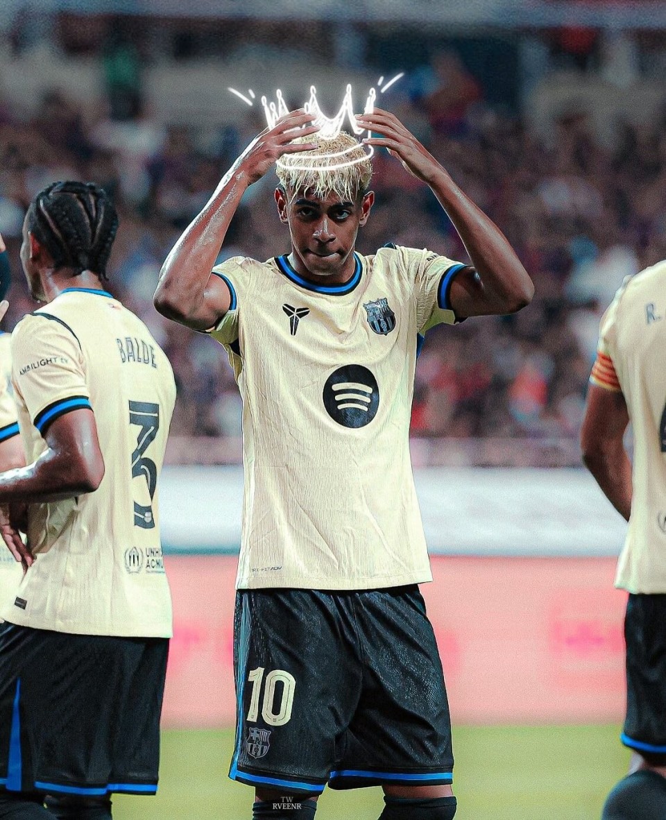 决战时刻梦游！康宁汉姆15中5得到17分7篮板7助攻（关键时刻低迷，康宁汉姆15投5中拿下17分7篮板7助攻）