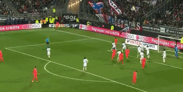 意媒：邓弗里斯的经纪人已换为巴拉特，为转会英超豪门做准备（意媒：邓弗里斯已更换经纪人巴拉特，或为转投英超豪门铺路）