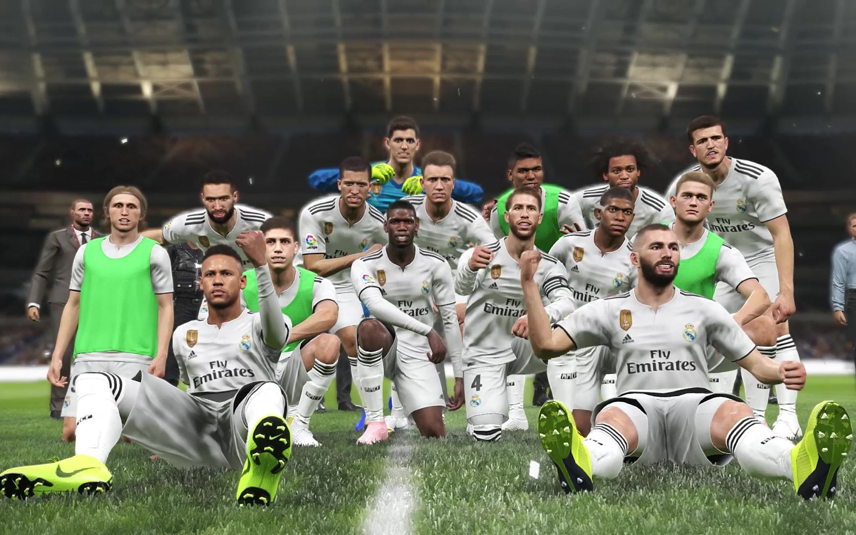 全市场：时隔半年后那不勒斯再次关注加纳乔，愿报价4500万欧（全市场：那不勒斯半年后重启追逐加纳乔，拟开出4500万欧报价）