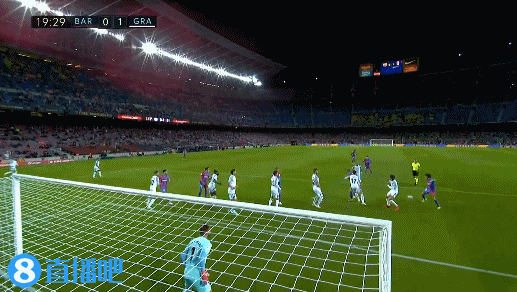 伯尔尼主帅谈骚乱：维拉球员在看台下庆祝，球迷认为被挑衅了（伯尔尼主帅谈骚乱：维拉球员看台前庆祝被球迷视作挑衅）