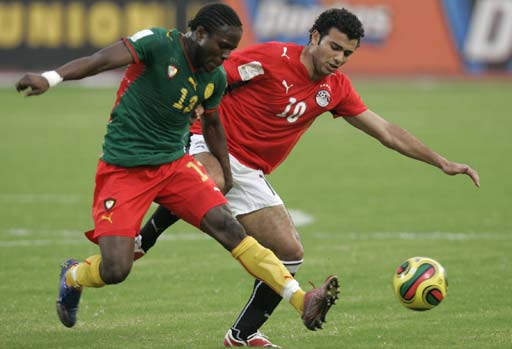 职业生涯第六次获奖，奥布拉克领取萨莫拉奖（奥布拉克生涯第六度荣膺萨莫拉奖）