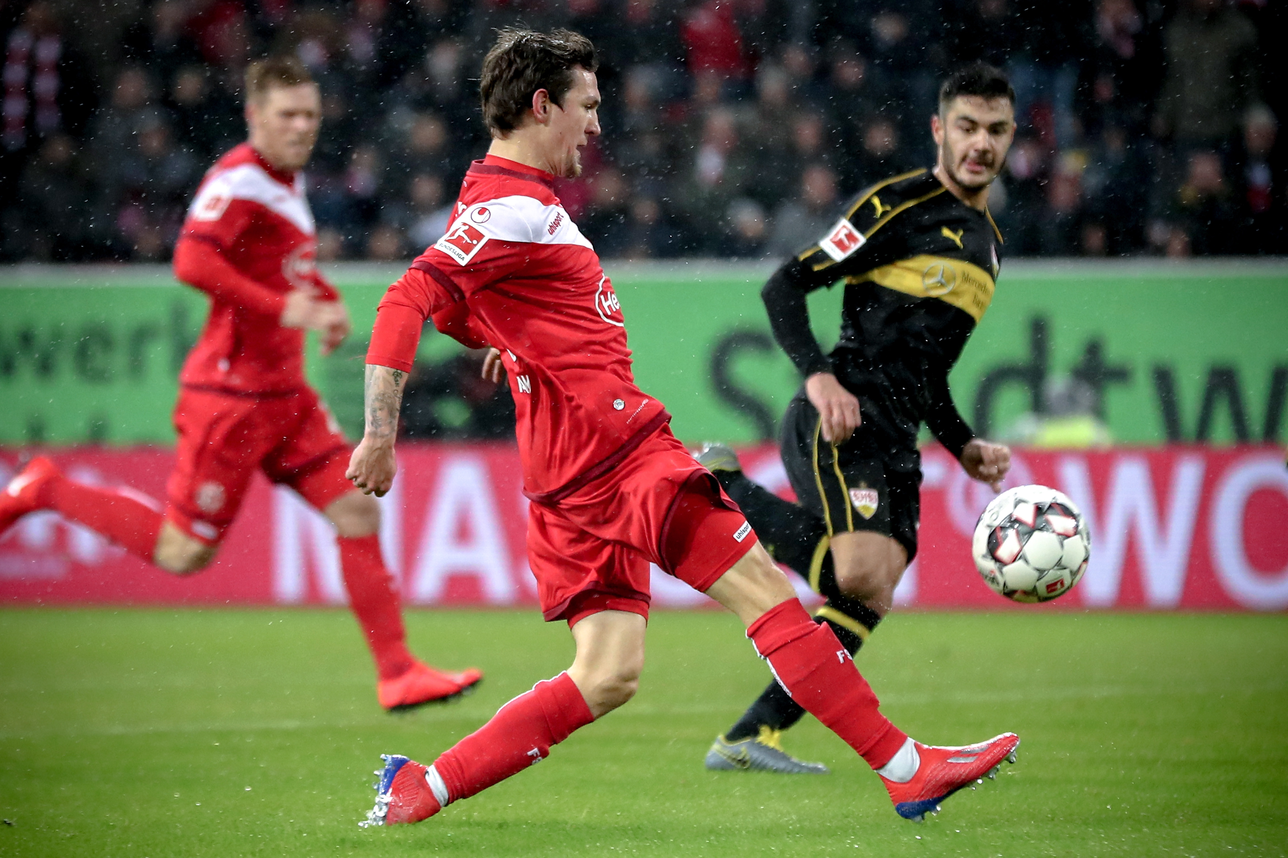 利物浦名宿：想逼走萨拉赫的可能是管理层，希望卖掉他变现（利物浦名宿：逼走萨拉赫的或是高层，欲通过出售套现）